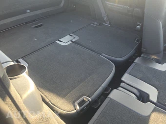 2023 Volvo XC90 Recharge Plug-In Hybrid T8 Core Bright Theme 7-Passenger - miniatura 14
