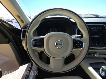 2023 Volvo XC90 Recharge Plug-In Hybrid T8 Core Bright Theme 7-Passenger - miniatura 10