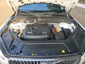2023 Volvo XC90 Recharge Plug-In Hybrid T8 Plus 6-Passenger - miniatura 16