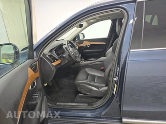 2023 Volvo XC90 Recharge Plug-In Hybrid T8 Plus 6-Passenger - miniatura 7