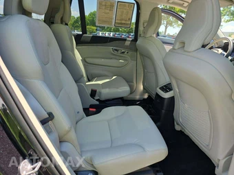 2023 Volvo XC90 Recharge Plug-In Hybrid T8 Plus 6-Passenger - miniatura 17