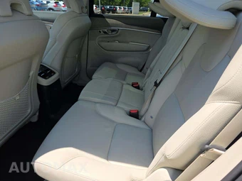 2023 Volvo XC90 Recharge Plug-In Hybrid T8 Plus Bright Theme 7-Passenger - miniatura 13