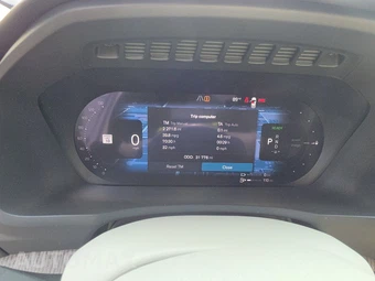 2023 Volvo XC90 Recharge Plug-In Hybrid T8 Plus Dark Theme 7-Passenger – miniatura 12