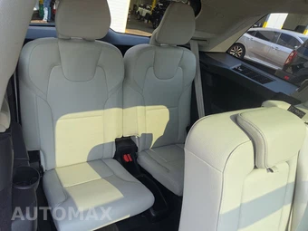 2023 Volvo XC90 Recharge Plug-In Hybrid T8 Plus Dark Theme 7-Passenger – miniatura 14