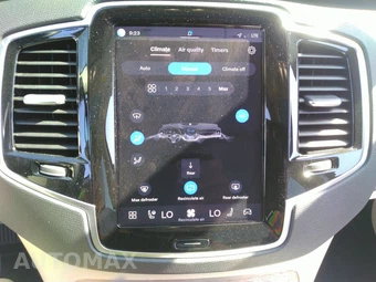 2023 Volvo XC90 Recharge Plug-In Hybrid T8 Plus Dark Theme 7-Passenger – miniatura 22