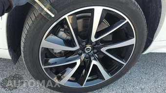 2023 Volvo XC90 Recharge Plug-In Hybrid T8 Plus Dark Theme 7-Passenger – miniatura 31