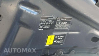 2023 Volvo XC90 Recharge Plug-In Hybrid T8 Ultimate 6-Passenger – miniatura 25