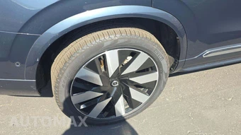 2023 Volvo XC90 Recharge Plug-In Hybrid T8 Ultimate 6-Passenger – miniatura 33