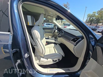 2023 Volvo XC90 Recharge Plug-In Hybrid T8 Ultimate 6-Passenger – miniatura 8