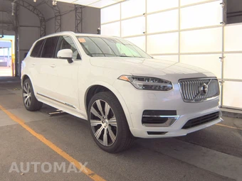 2023 Volvo XC90 Recharge Plug-In Hybrid T8 Ultimate 6-Passenger – miniatura 3