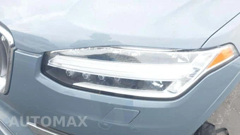 2023 Volvo XC90 Recharge Plug-In Hybrid T8 Ultimate Bright Theme 7-Passenger - miniatura 34