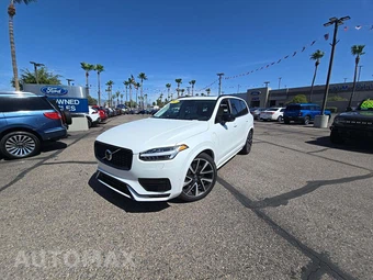 2023 Volvo XC90 Recharge Plug-In Hybrid T8 Ultimate Dark Theme 7-Passenger