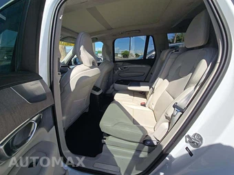 2023 Volvo XC90 Recharge Plug-In Hybrid T8 Ultimate Dark Theme 7-Passenger - miniatura 13