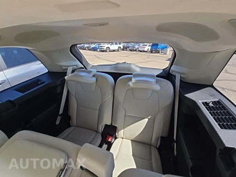 2023 Volvo XC90 Recharge Plug-In Hybrid T8 Ultimate Dark Theme 7-Passenger - miniatura 14