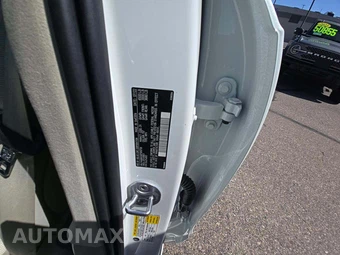 2023 Volvo XC90 Recharge Plug-In Hybrid T8 Ultimate Dark Theme 7-Passenger - miniatura 5
