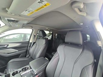 2024 Acura MDX w/Technology Pkg - miniatura 11
