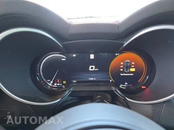 2024 Alfa Romeo Stelvio Competizione - miniatura 12