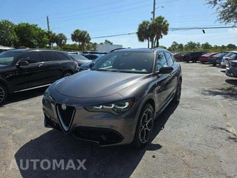 2024 Alfa Romeo Stelvio Ti