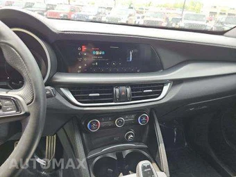 2024 Alfa Romeo Stelvio Ti - miniatura 11