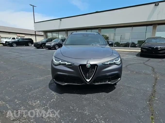 2024 Alfa Romeo Stelvio Ti - miniatura 2