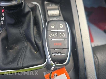 2024 Alfa Romeo Tonale Ti – miniatura 5