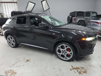 2024 Alfa Romeo Tonale Ti – miniatura 4