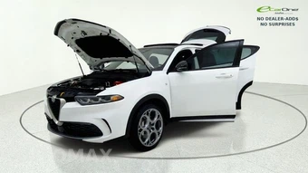 2024 Alfa Romeo Tonale Ti - miniatura 11