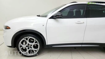 2024 Alfa Romeo Tonale Ti - miniatura 22