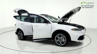 2024 Alfa Romeo Tonale Ti - miniatura 9