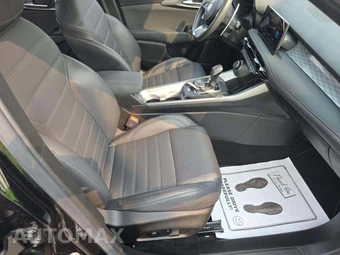 2024 Alfa Romeo Tonale Ti – miniatura 18
