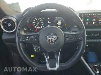 2024 Alfa Romeo Tonale Ti – miniatura 10