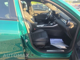 2024 Alfa Romeo Tonale Veloce – miniatura 8