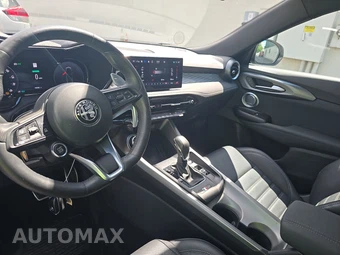 2024 Alfa Romeo Tonale Veloce – miniatura 11