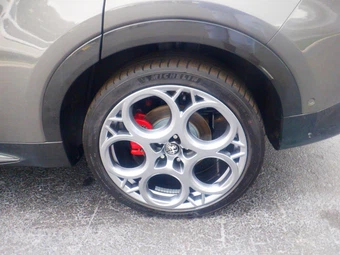 2024 Alfa Romeo Tonale Veloce – miniatura 11