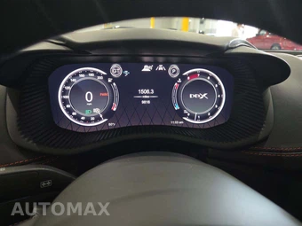 2024 Aston Martin DBX707 707 - miniatura 9