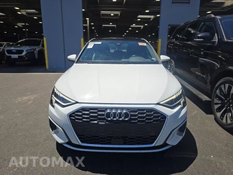 2024 Audi A3 Premium 40 TFSI - miniatura 2