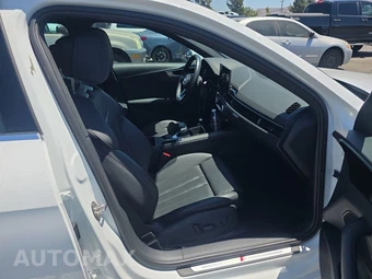 2024 Audi A4 Sedan S line Premium Plus 45 TFSI - miniatura 8