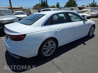 2024 Audi A4 Sedan S line Premium Plus 45 TFSI - miniatura 3
