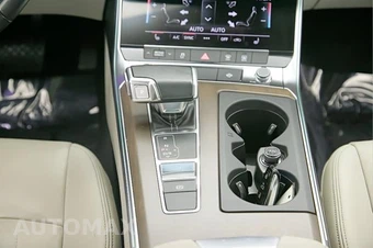 2024 Audi A6 Premium Plus Sedan 45 TFSI - miniatura 33
