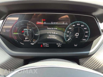 2024 Audi e-tron GT Premium Plus – miniatura 9