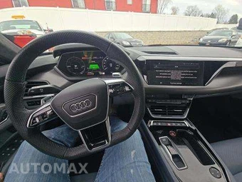 2024 Audi e-tron GT Prestige – miniatura 11