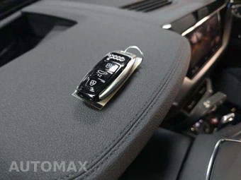2024 Audi e-tron GT Prestige – miniatura 8