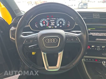 2024 Audi Q3 S line Premium 45 TFSI - miniatura 10