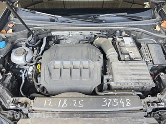 2024 Audi Q3 S line Premium 45 TFSI - miniatura 15