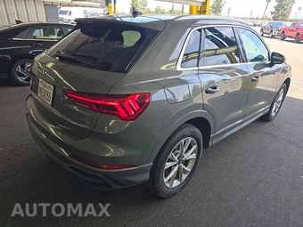 2024 Audi Q3 S line Premium 45 TFSI - miniatura 4