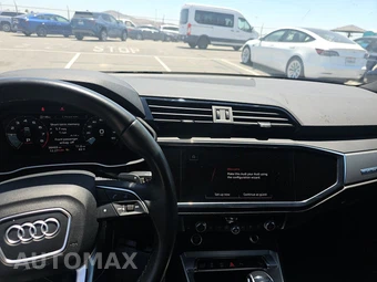 2024 Audi Q3 S line Premium 45 TFSI - miniatura 11