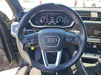 2024 Audi Q3 S line Premium 45 TFSI - miniatura 10