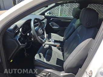 2024 Audi Q3 S line Premium 45 TFSI - miniatura 7
