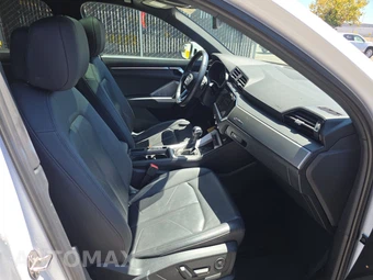 2024 Audi Q3 S line Premium 45 TFSI - miniatura 8