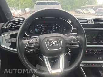 2024 Audi Q3 S line Premium 45 TFSI - miniatura 10